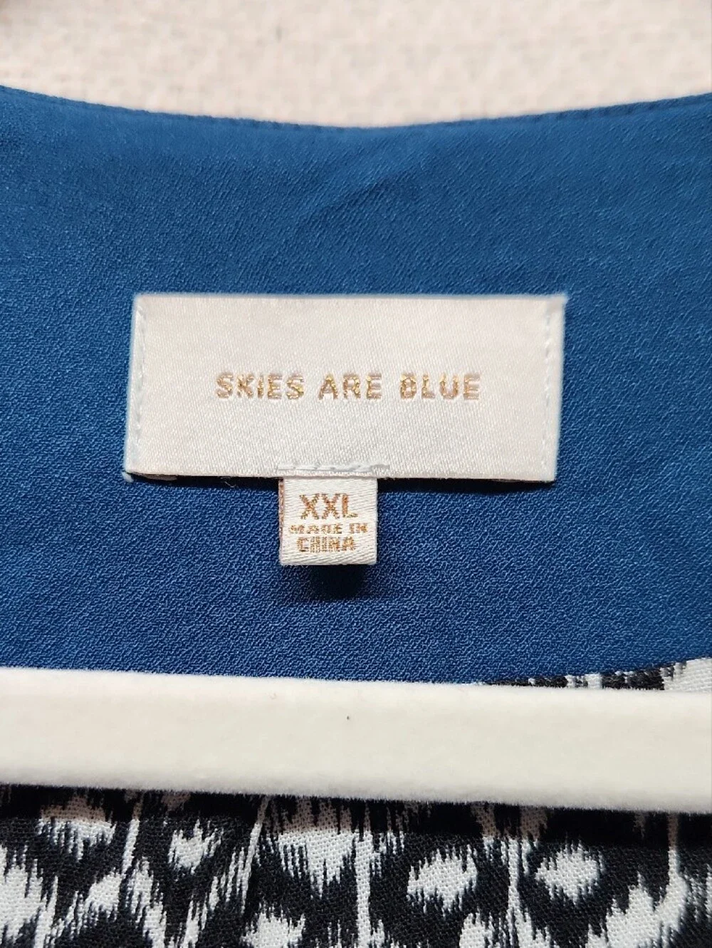Skies Are Blue Deep Blue Open-Front Women's Blazer - Picture 2 of 4